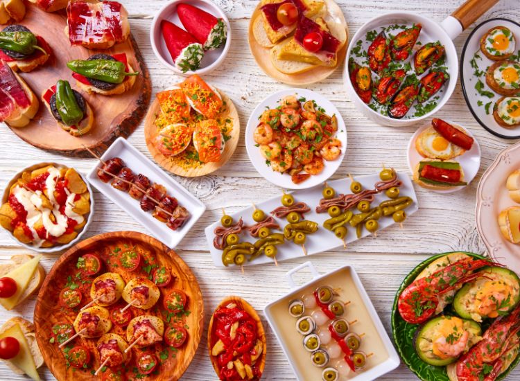 5 idées de tapas pour un apéro espagnol
