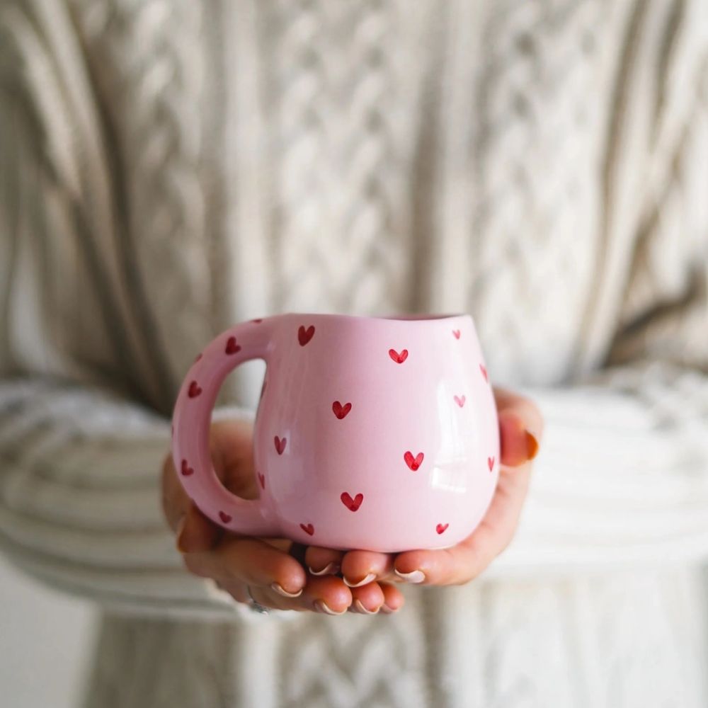 Tasse en faïence rose Cupidon – cadeau romantique pour café ou chocolat chaud