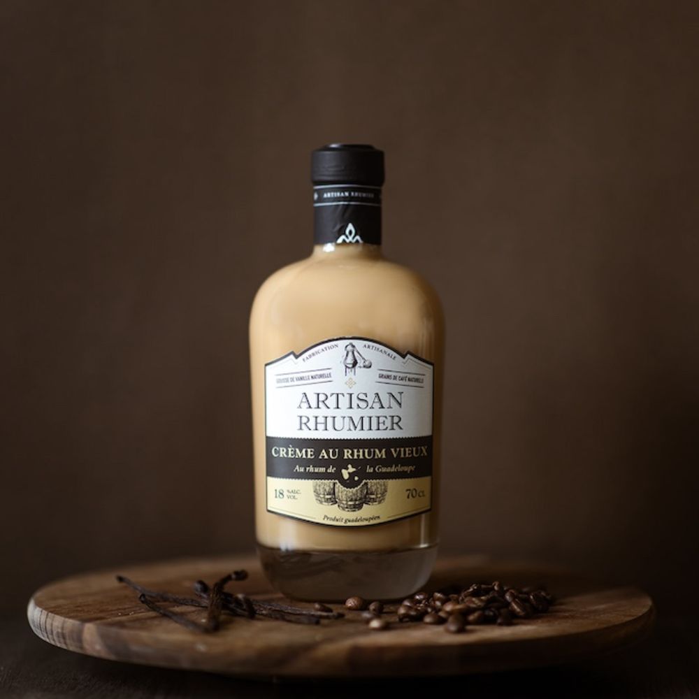 bouteille crème de rhum vieux Artisan Rhumier