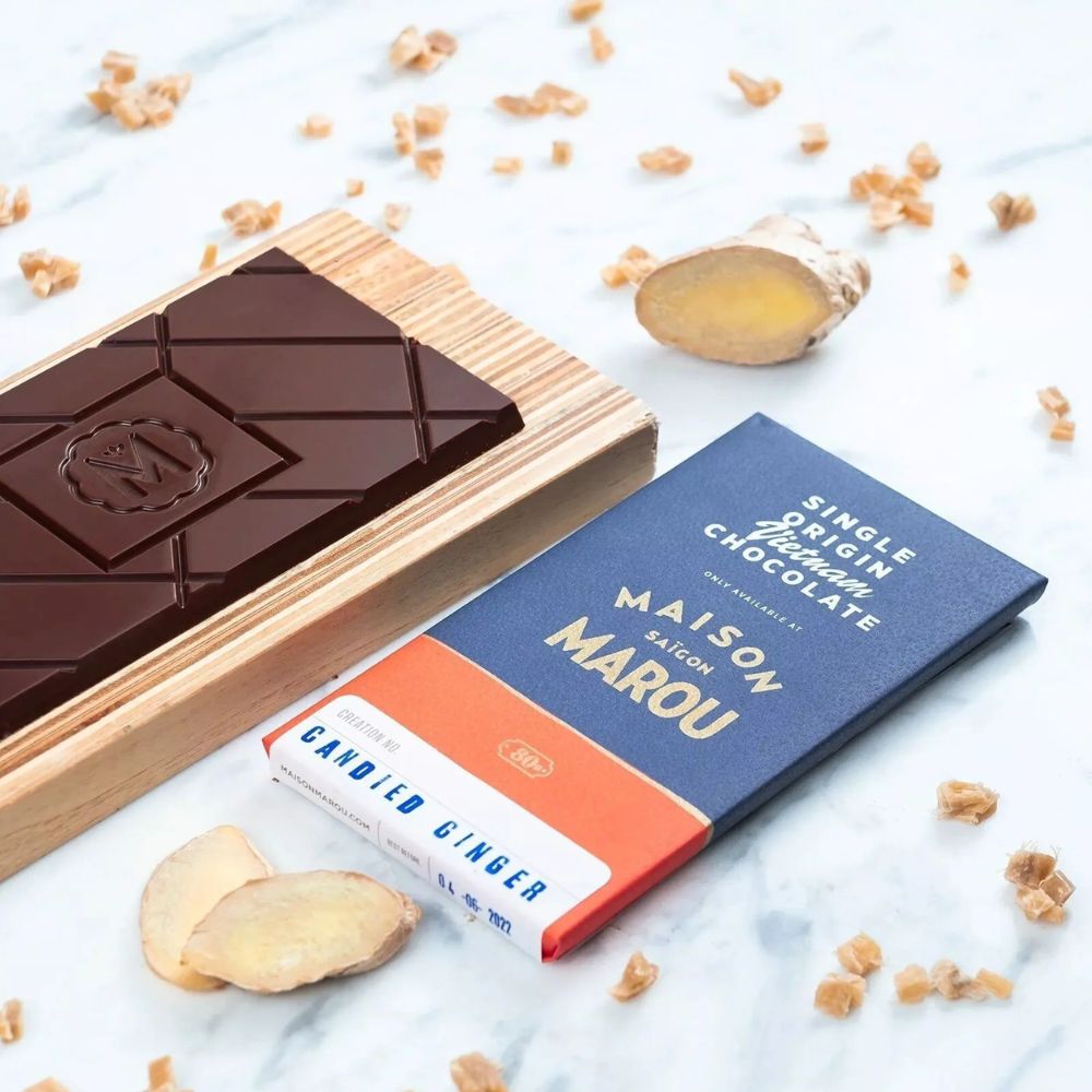 Chocolat noir artisanal vietnamien avec morceaux de gingembre confit