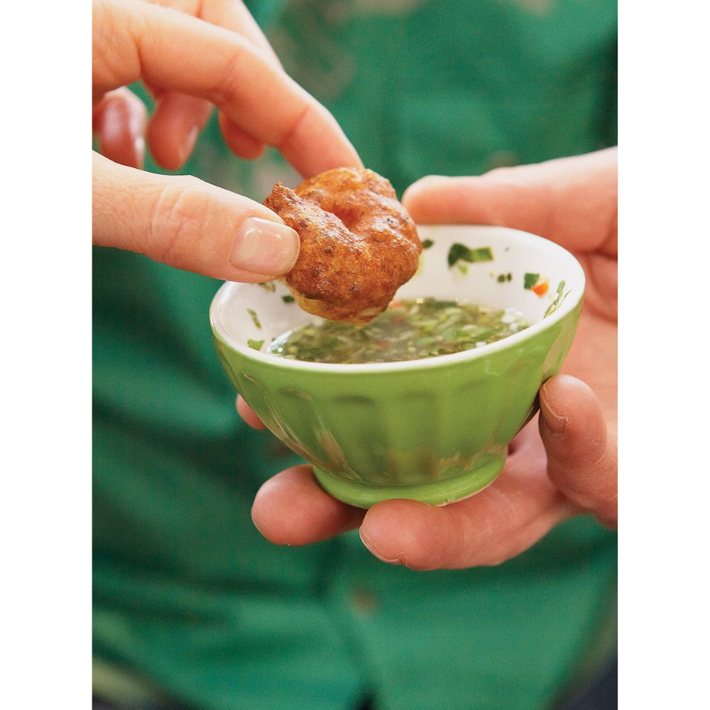 Herbes aromatiques séchées pour sauce chien – cuisine traditionnelle des Antilles