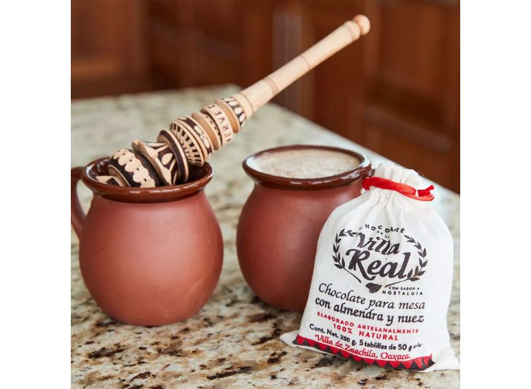 Coffret chocolat chaud mexicain avec molinillo et tasses artisanales
