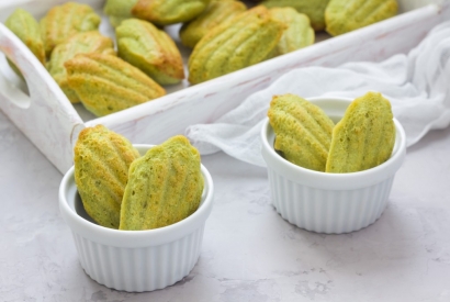 Madeleine au thé vert Matcha