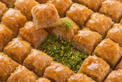 L'Histoire du Baklava : Voyage au Cœur des Traditions du Moyen-Orient