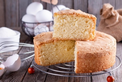 Recette de Sponge Cake maison moelleux : la base idéale pour tous vos gâteaux