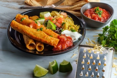 Taquitos mexicains roulés croustillants – La meilleure recette Tex-Mex maison